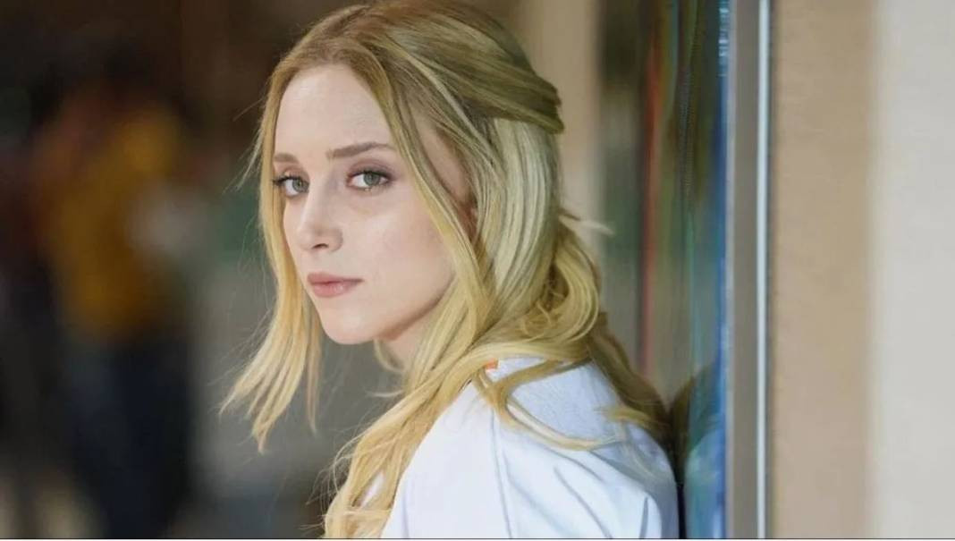 Hudutsuz Sevda’nın Damla’sı Hazal Köseoğlu sete gidemedi. Apar topar hastaneye kaldırıldı - Resim: 13